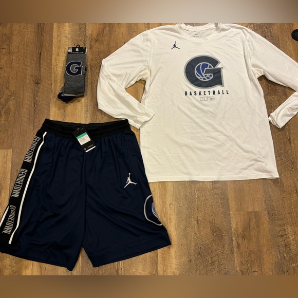 NIKE JORDAN GEORGETOWN HOYAS DRI-FIT BASKETBALL BUNDLE - Picture 1 of 7
